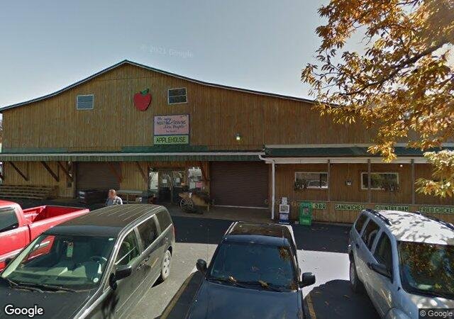 Carver's Orchard & Applehouse Restaurant in Cosby, TN