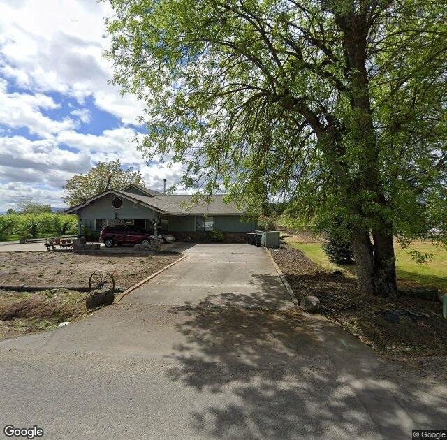Leonard Orchard in Medford, OR