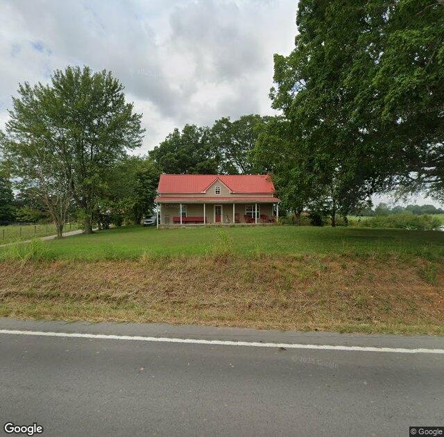 Shade Tree Farm and Orchard in Adams, TN